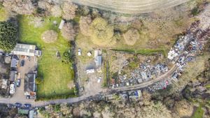 Photo 1- click for photo gallery